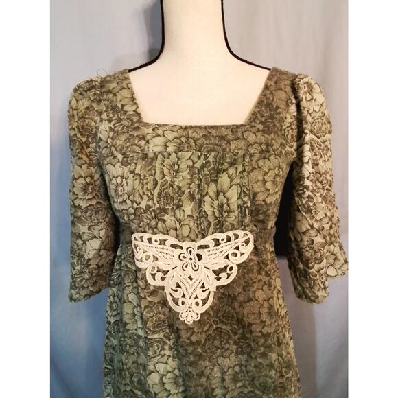 Argon green maxi dress. - Picture 2 of 8